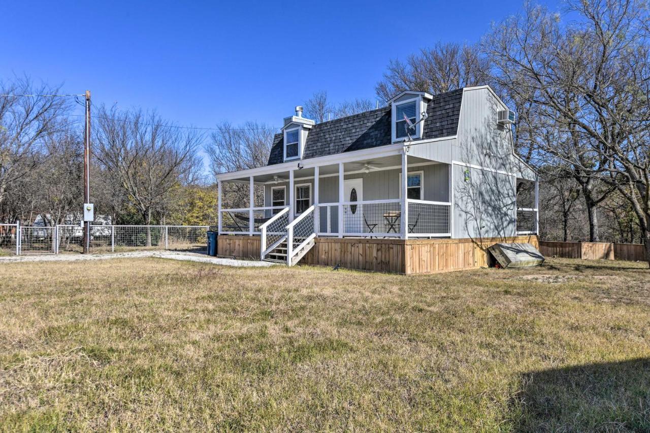 Bright Brownwood Home With On-Site River Access! エクステリア 写真